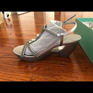 Andrew Geller silver wedge sandal